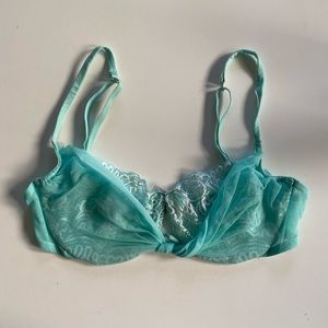 Y2K Victoria’s Secret Very Sexy Laced Push-up w/o Padding Turquoise Bra